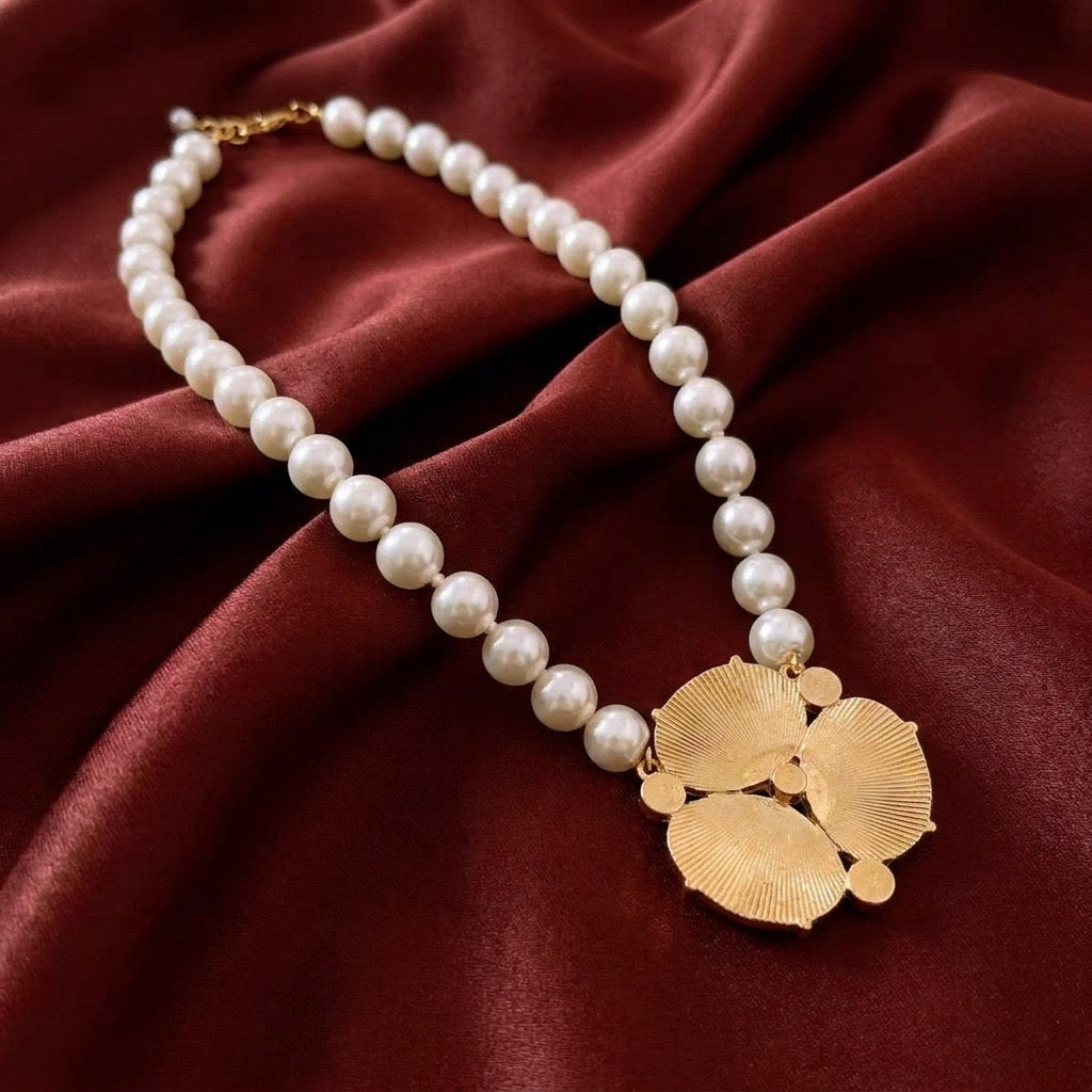 Sakura Pink Cat Eye Pearl Necklace